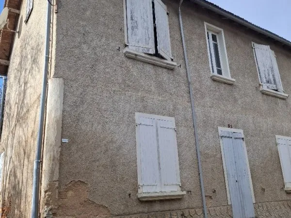 Maison de bourg à rénover