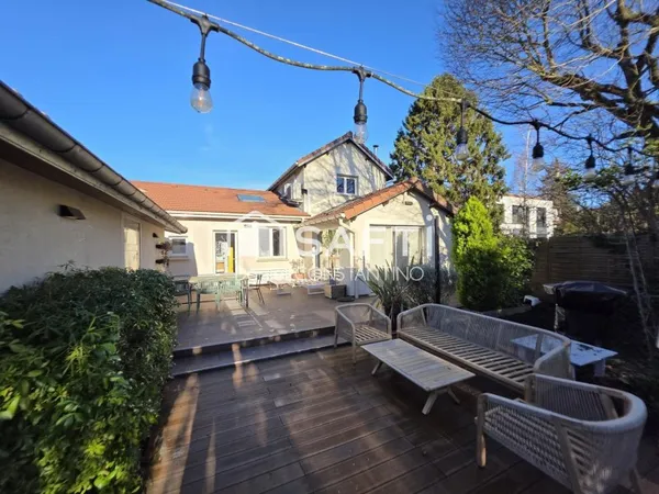 Maison Familiale avec Piscine