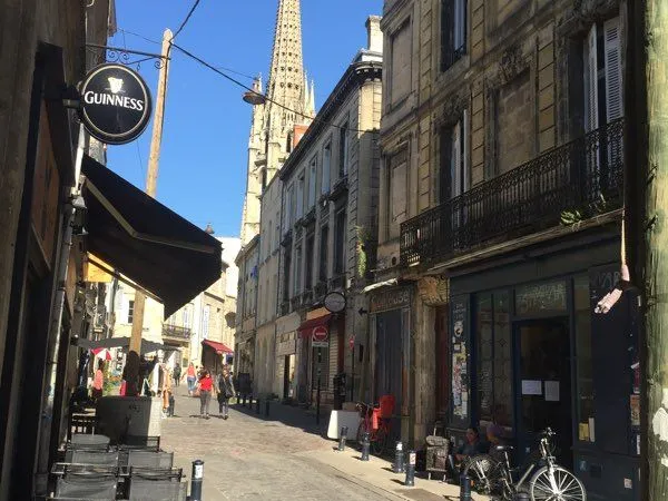 Charmant Nid douillet sous les toits de Bordeaux