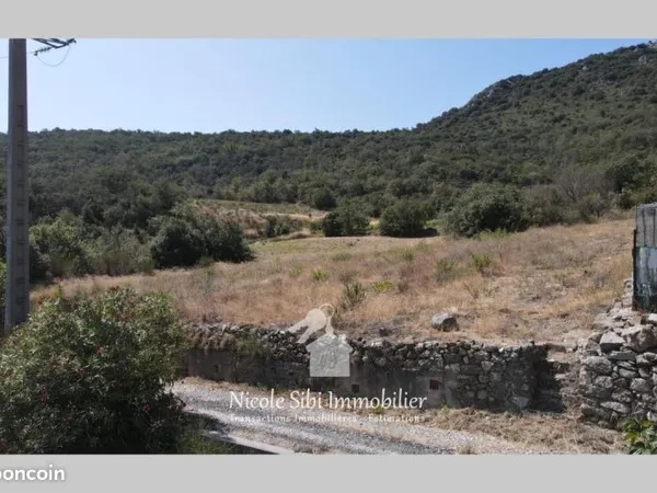 Terrain 820 m² Lansac