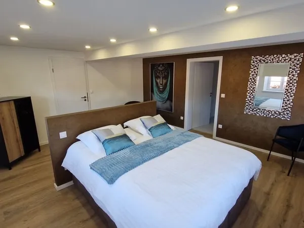 Loue chambre meublée