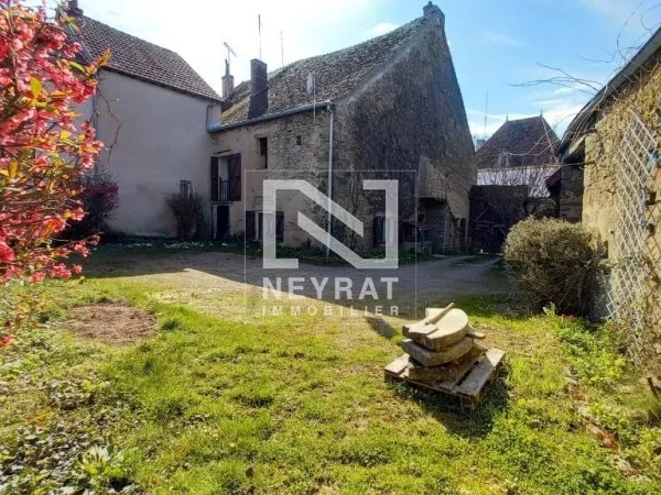 ARNAY-LE-DUC Maison ancienne 4 chambres