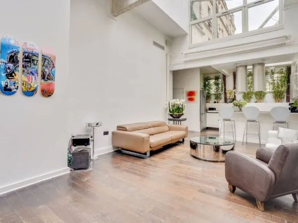 Appartement 12 pièces 322 m²