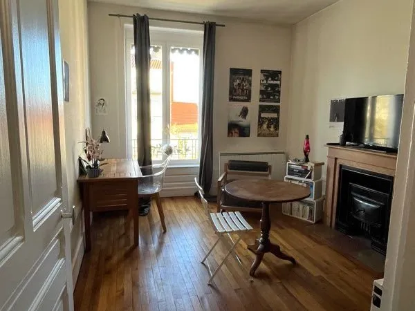 Location mai juin juillet août - 41m carré Lyon 6