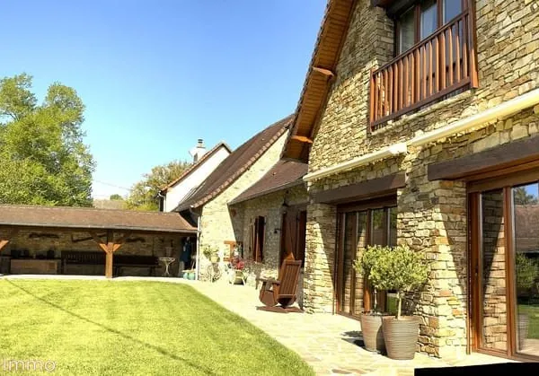 Magnifique maison de campagne en pierre