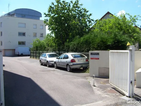 T2 Av Henri Laudier,2mn gare et jardin Pré Fichaux