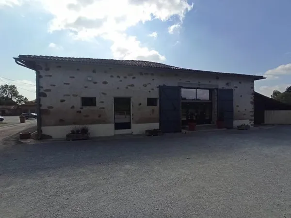 Local commercial