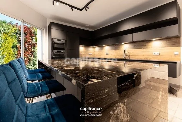 Vends maison 244m²