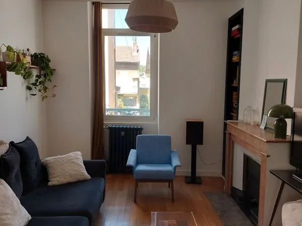 Appartement T2 52 m2 entièrement rénové centre ville Valence