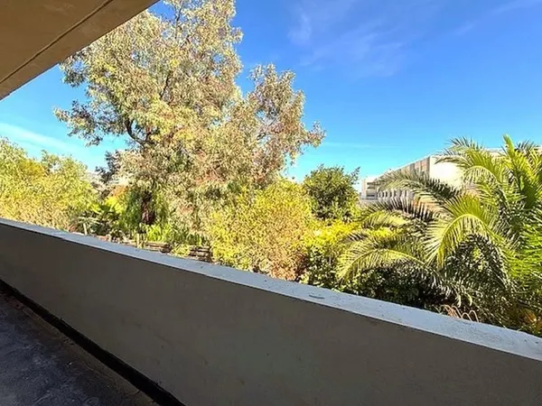 Grand T3 Moderne Grande Terrasse sans vis-à-vis