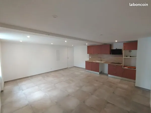Appartement T2 55m2 centre Mouchard