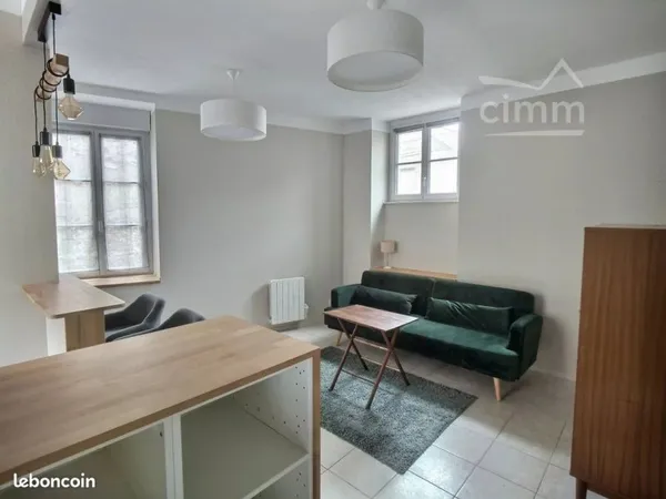 Studio 1 pièce 24 m²