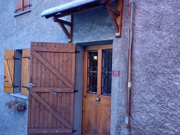 Maison à louer dans quartier tranquille