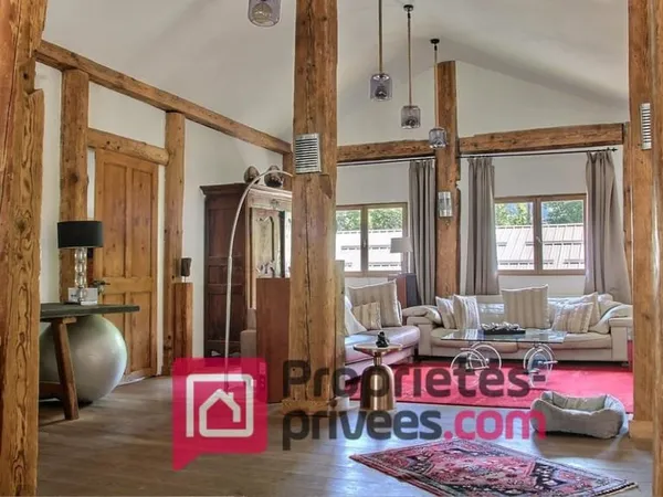 Haute savoie-Maison individuelle- 7 pièces 245 m2