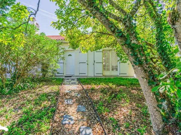 Maison 8 pièces 165 m²
