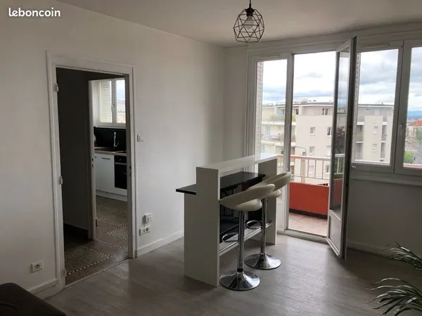 Beau T3 proche Jaude - 2 chambres - Secteur calme