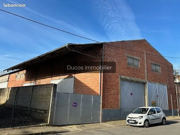 Parking/box 550 m² Marmande