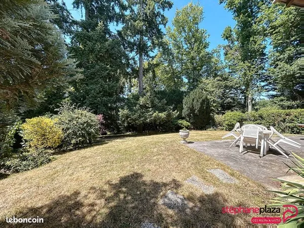 Maison 6 pièces 160 m²
