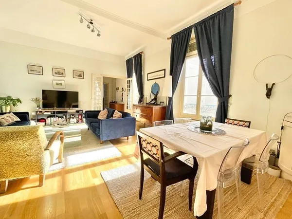 Appartement 5 pièces 146 m²