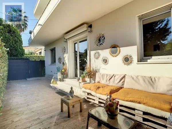 Appartement 5 pièces 98 m²