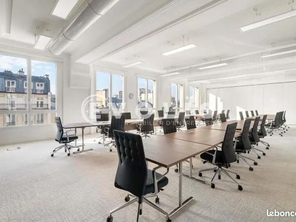Bureaux 100 m²