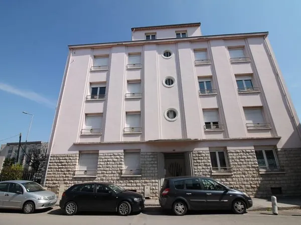 Dijon, à vendre T3 en collocation