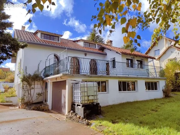 Maison 7 pièces 142 m²