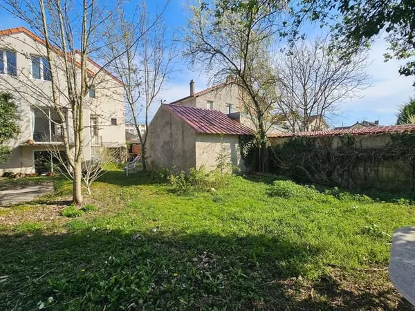 Maison 8 pièces 150 m²