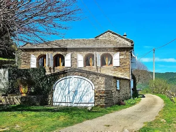 Propriété au calme, vue imprenable