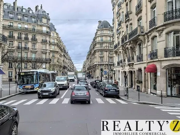 Boutique 57 m²