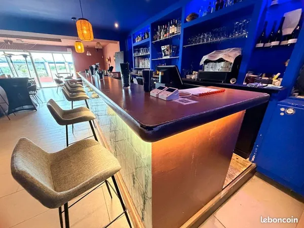 Fonds de commerce 300 m² HYERES