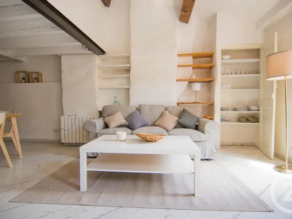 Appartement 4 pièces 76 m²