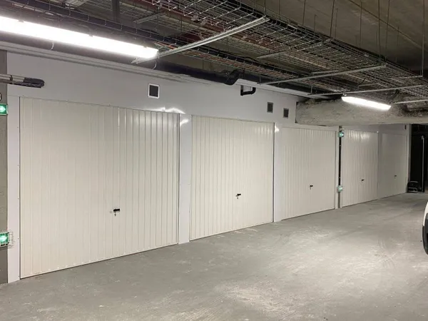 Parking 13 m²