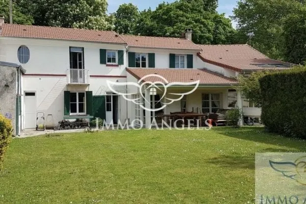 Maison de luxe 6 pièces 175 m²