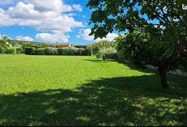 Terrain 1900 m² Pernes-les-Fontaines