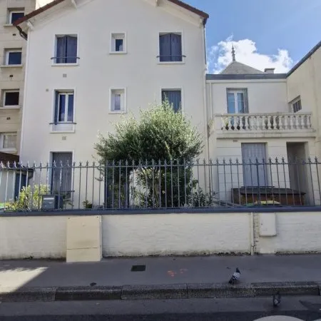 Maison 9 pièces 279 m²
