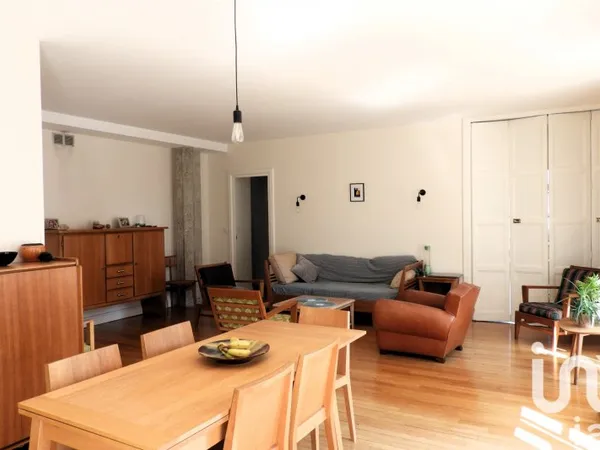 Appartement 6 pièces 124 m²