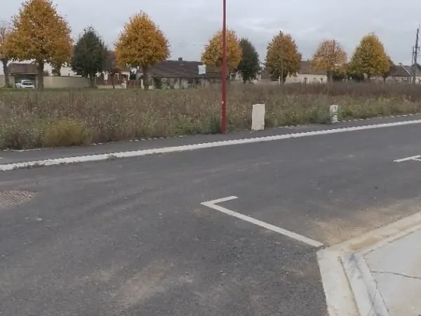 Terrain 303 m² Attainville