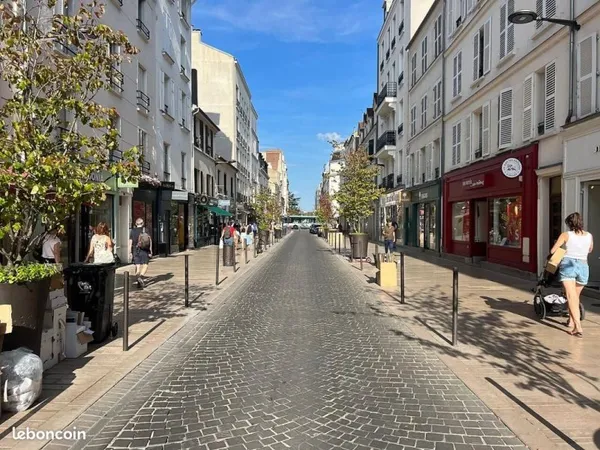 Commerce 85 m²