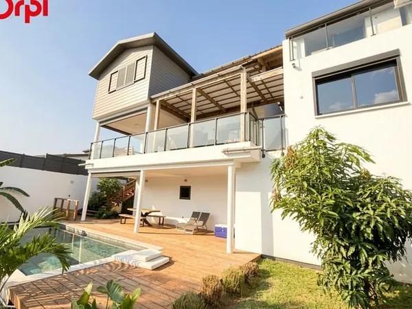 Maison 5 pièces 130 m²