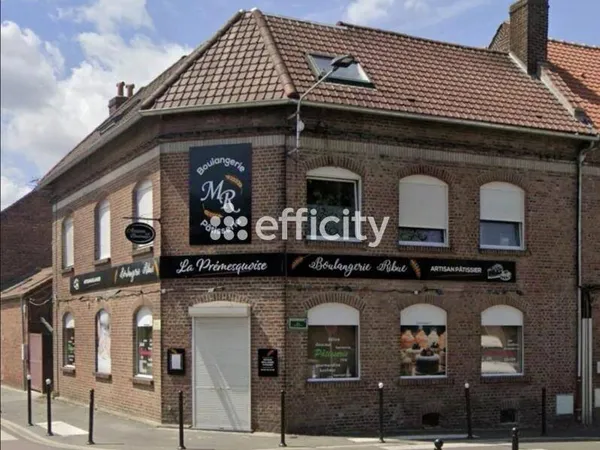 Immeuble 250 m²