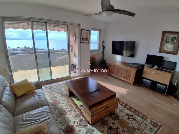 Appartement T3 65 m² Entrée dAjaccio - vue mer