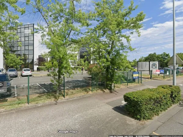 Bureau et espace de travail Location Blagnac  57m² 1360€