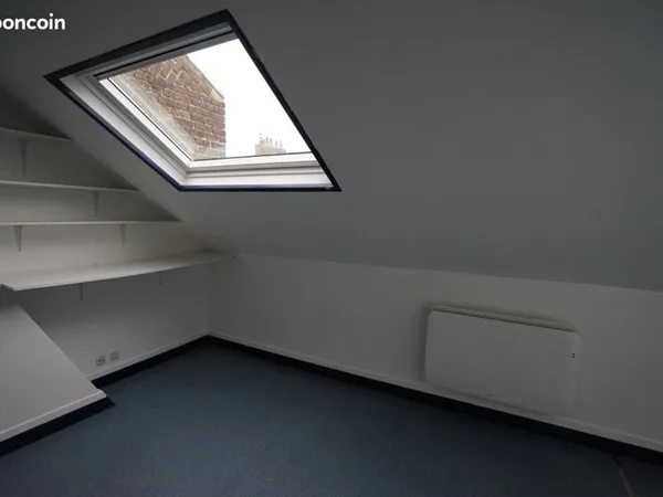 Studio 1 pièce 14 m²