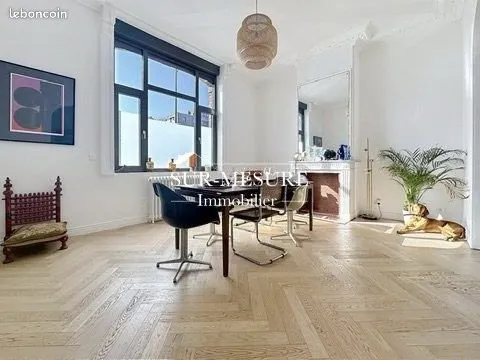Maison 13 pièces 290 m²