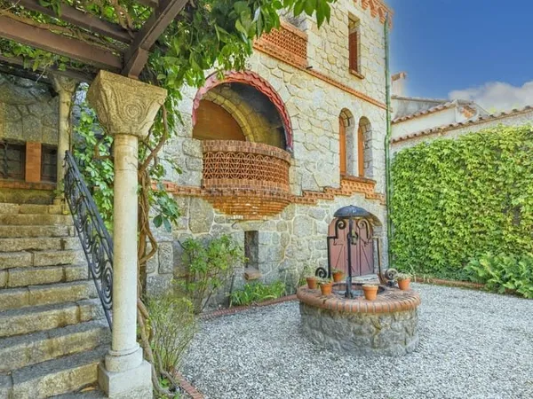 Maison de caractère