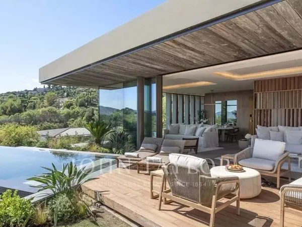 Villa contemporaine avec 4 chambres à louer à Mougins - Domaine privé