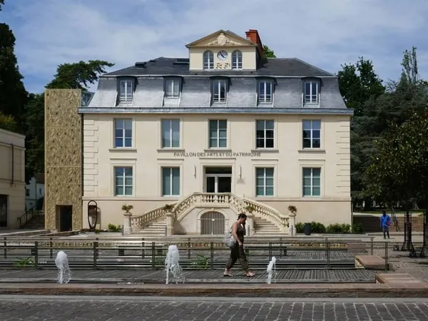 Boutique 235 m²