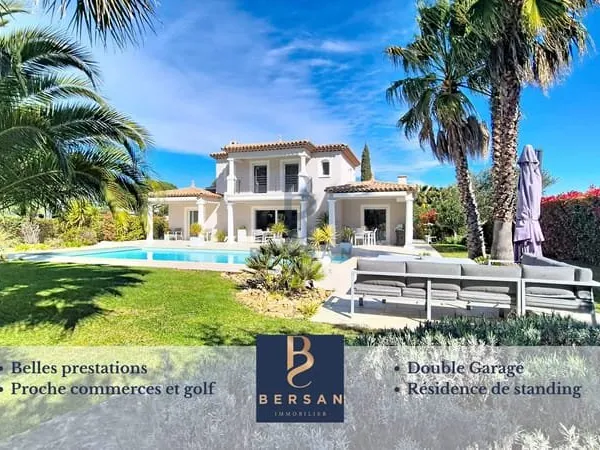 VILLA A VALESCURE SAINT-RAPHEL AVEC PSICINES PROCHE COMMERCES