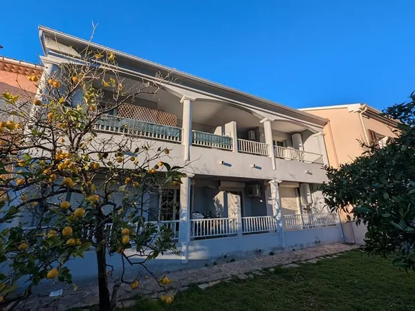 Immeuble de rapport Borgo